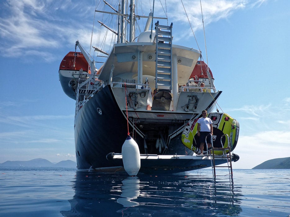 Wassersport-Plattform