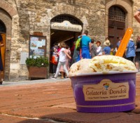 ich bleib' dabei: Sergio macht die beste Eiscreme der Welt! vom 25 Jahren zum ersten Mal probiert und seitdem nie mehr etwas besseres gegessen, Ausser bei ihm hier in San Gimignano.