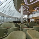 Yacht Club: Top Sail Lounge