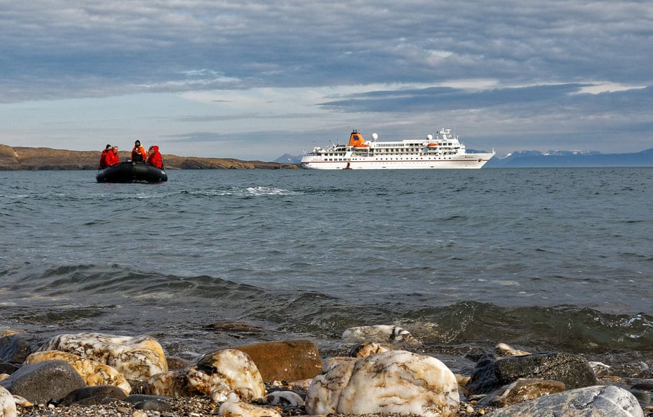 Die "Bremen" in Spitzbergen