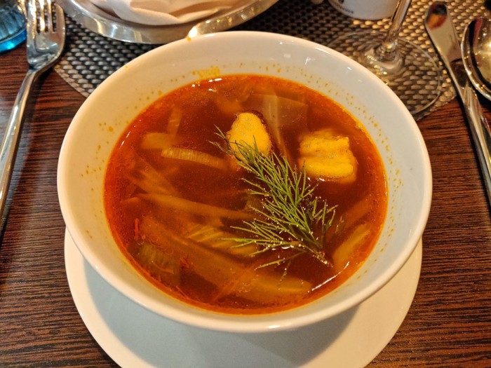 French Kiss: Fischsuppe