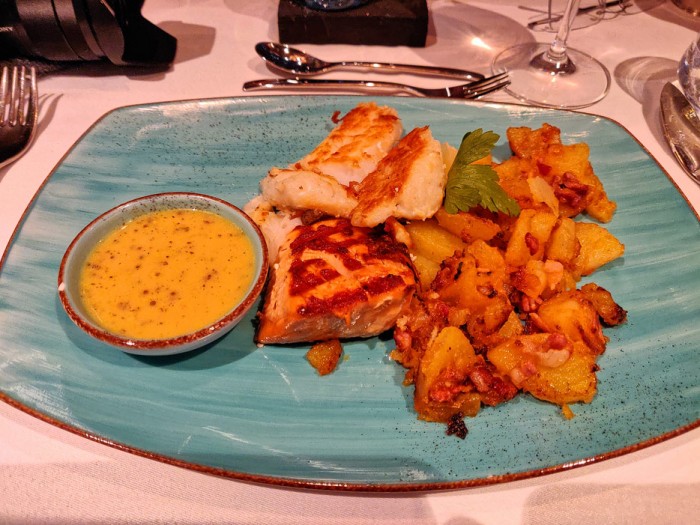 Ocean's: Hamburger Pannfisch