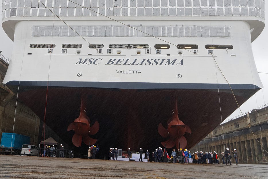 Im Trockendock: Pod-Antrieb und die darüber angebrachten Markierungen über der Wasserlinie