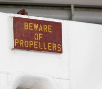 Warnung vor den Schiffspropellern