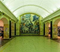 in der U-Bahn von St. Petersburg