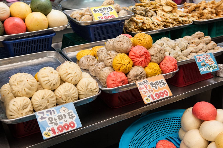 Sinpo International Market in Incheon