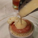 Vanille-Soufflé mit Limoncello-Sauce