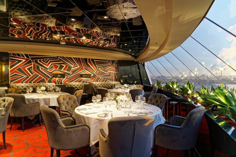 Yacht Club Restaurant