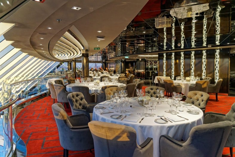 Yacht Club Restaurant