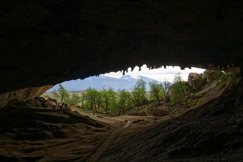 Cuevas Miladon