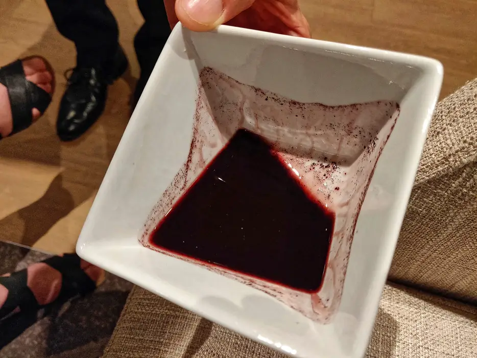 traditionelle Öffnung eines Vingage-Portweins