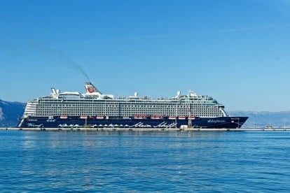 Mein Schiff 6 in Korfu