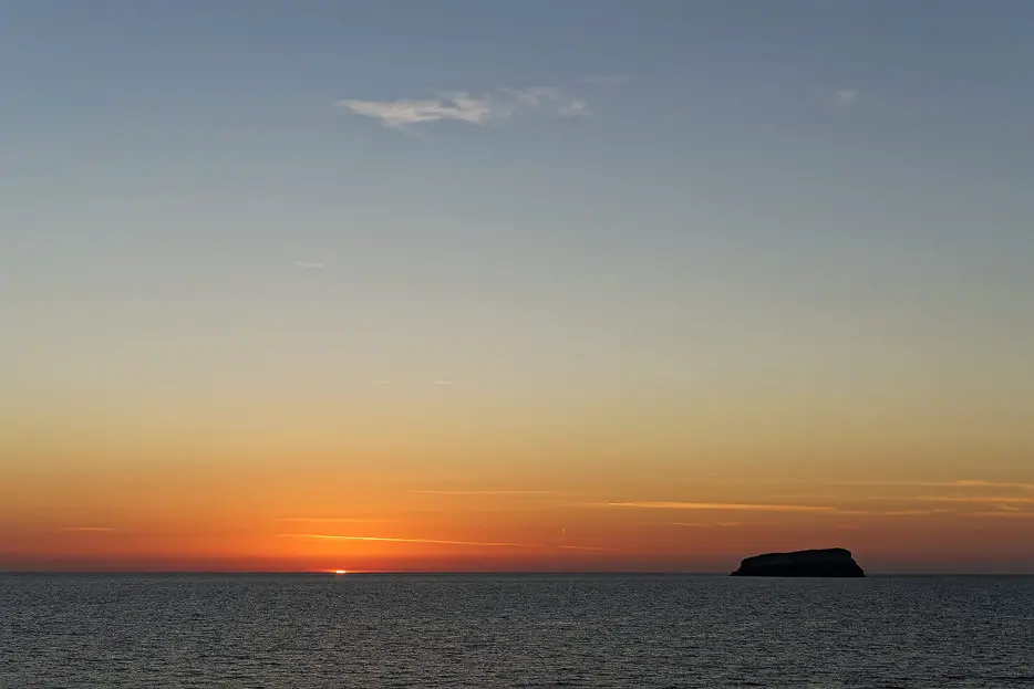 der Sonnenuntergang bei Santorin