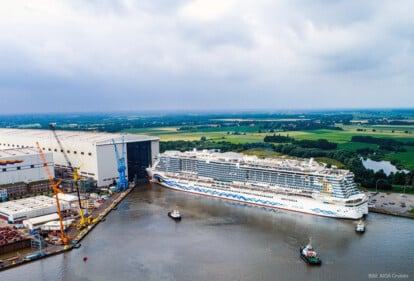 AIDAcosma nach dem Ausdocken in Papenburg (Bild: AIDA Cruises)