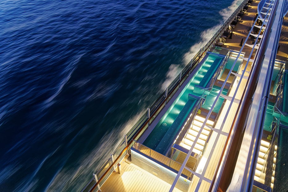 Infinity-Whirlpool am Promenadendeck