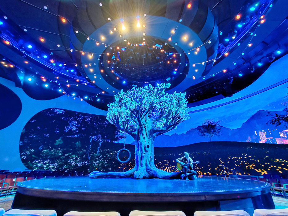 Theater, Show Tree of Life