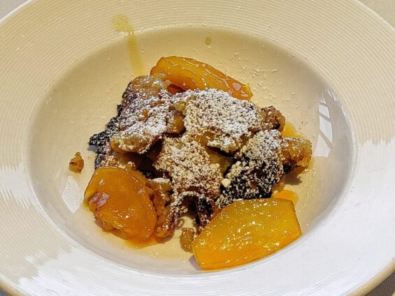 Waterfront-Restaurant