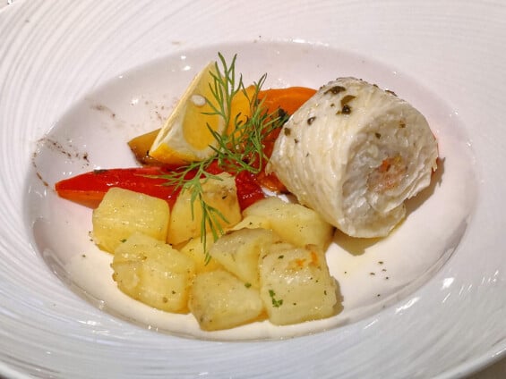 Waterfront-Restaurant