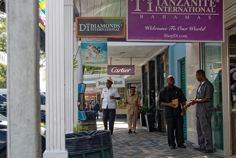 Tanzanite International und Diamonds International in Nassau, Bahamas