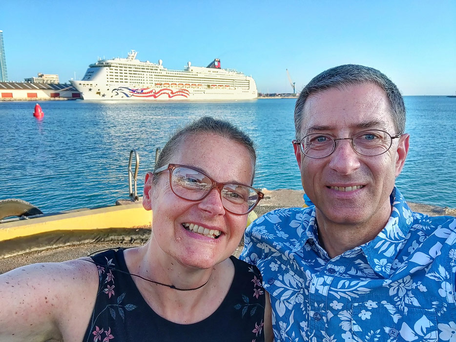 beim Cruise Terminal in Honolulu, Pride of America
