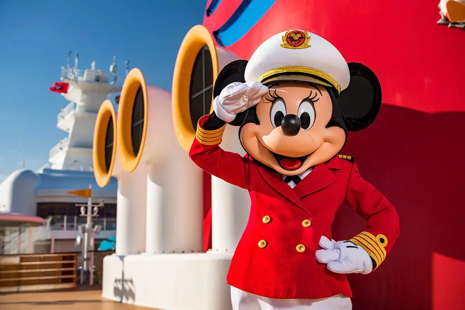 Captain Minnie Mouse (Bild: Matt Stroshane / Disney Cruise Line)
