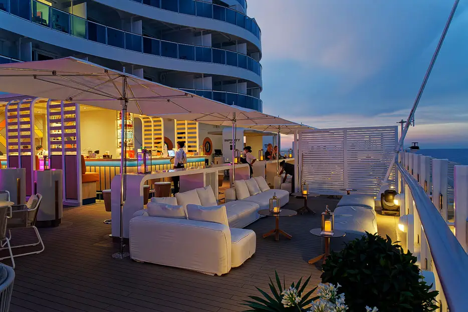 Infinity Bar and Terrace