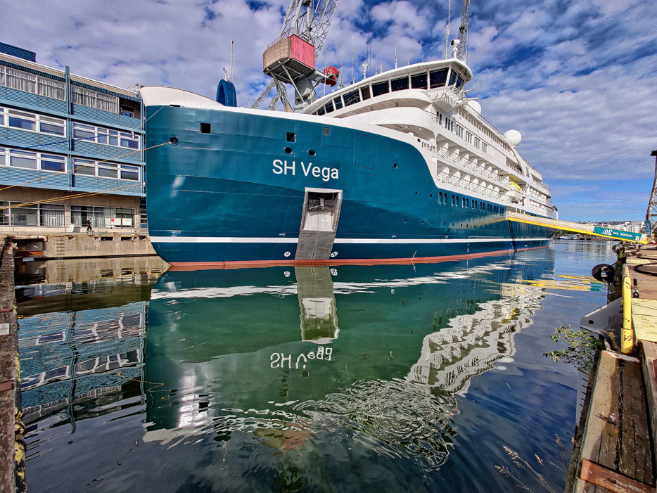 SH Vega bei Helsinki Shipyard