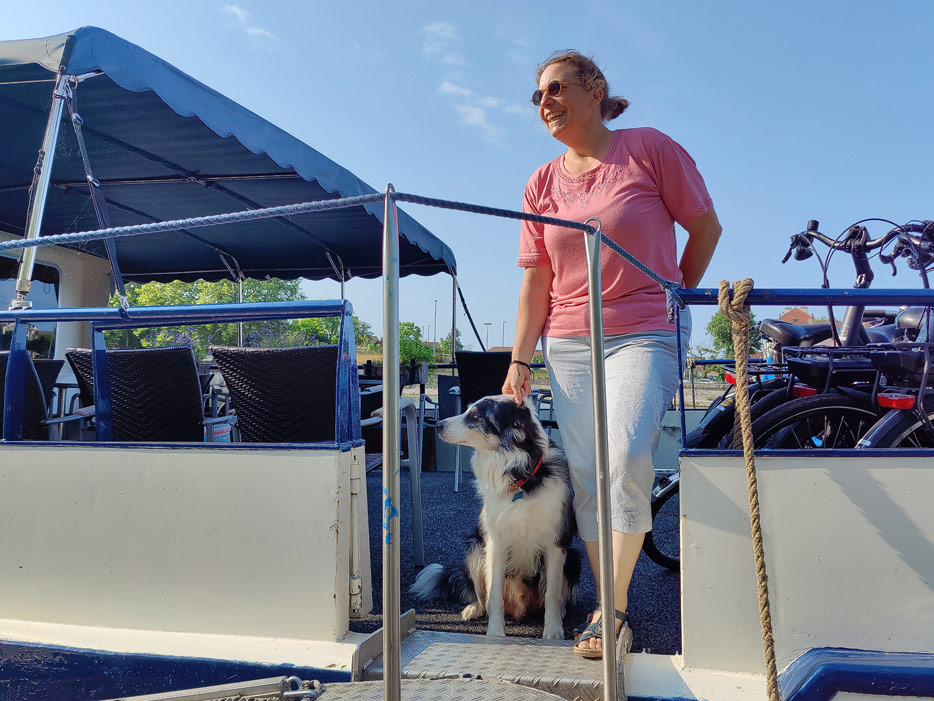 Schiffshündin Bas, Kapitänin Steffi