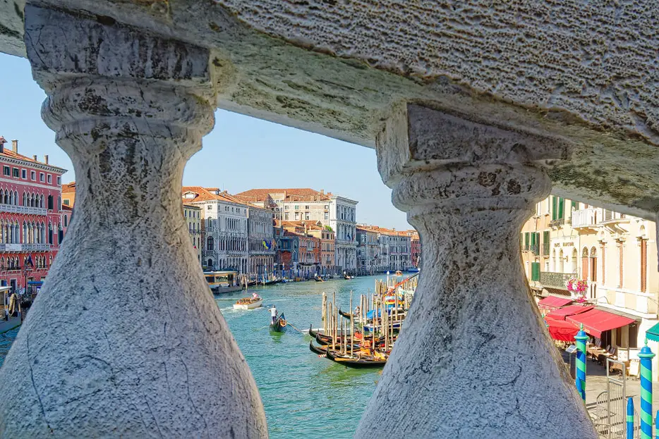 an der Rialto-Brücke, Venedig
