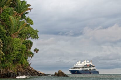 Le Dumont D'Urville bei Punta Sal