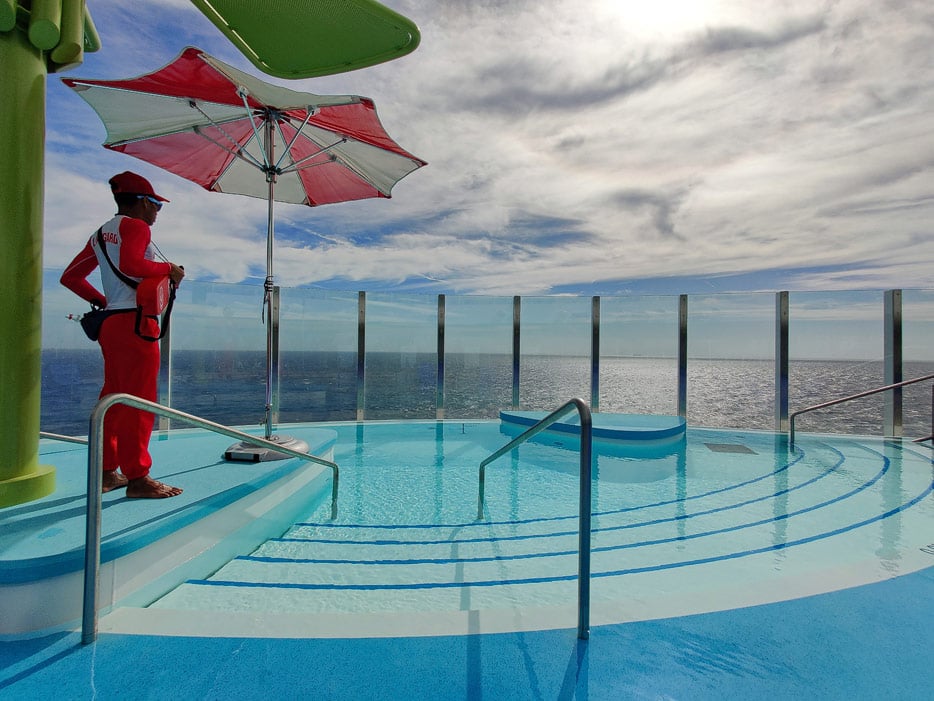 Cove Pool, Chill Island