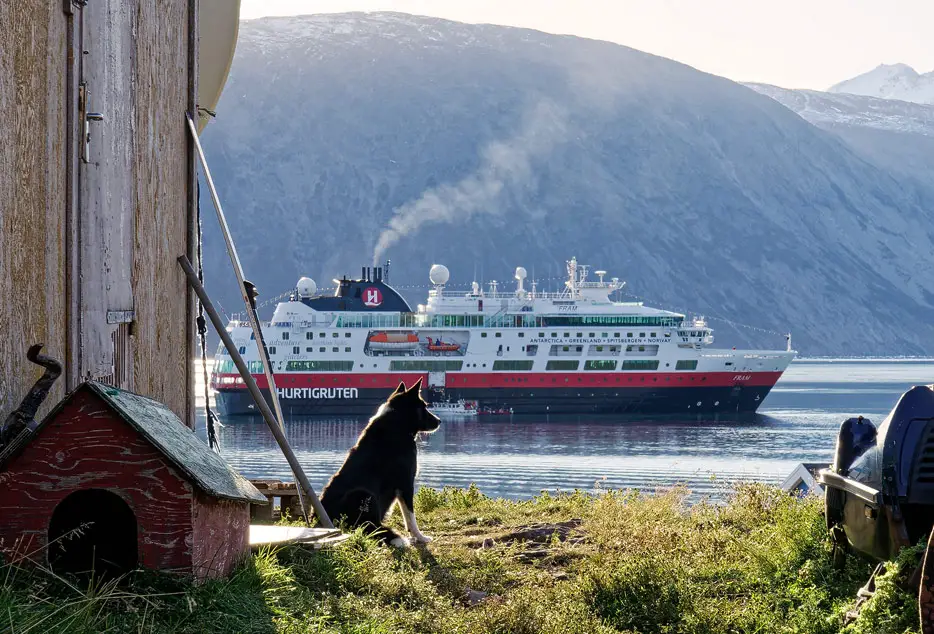 HX Hurtigruten Expeditions, Kreuzfahrtschiff Fram