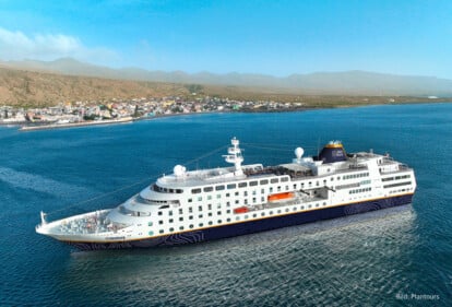 Plantours' Hamburg mit neuer Rumpfbemalung (Bild: Plantours)