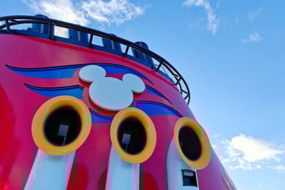 Disney Cruise Line Schornstein Logo