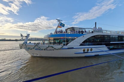 Viva Enjoy in Düsseldorf am Rhein