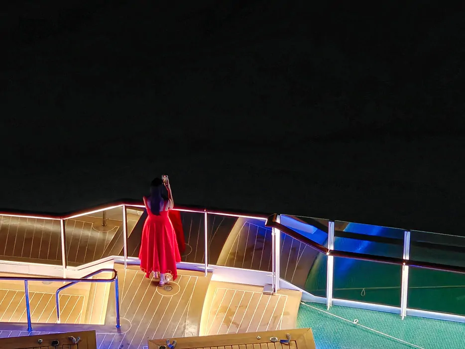 abends am Astern-Pool