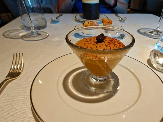 Mousse au Chocolat traditionelle