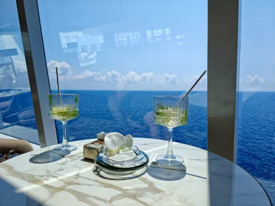 Cocktails (alkoholfrei) in der Explora Lounge