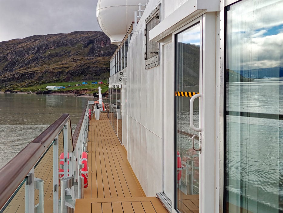 seitlich der Observation Lounge