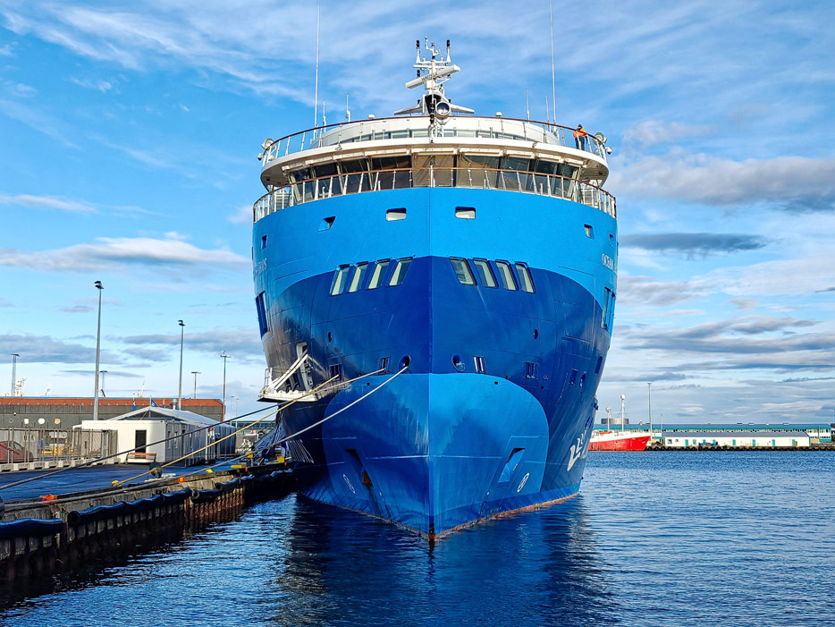 Ocean Albatros in Reykjavik