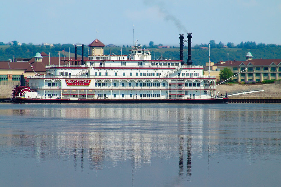 Casinoschiff Grand Victoria II in Rising Sun, Indiana, am Ohio RIver