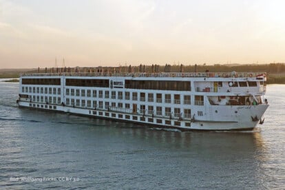 Crown Empress, Archivbild