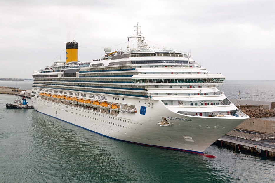 Unglücksschiff Costa Concordia: Bei gleich zwei Taufen blieb die Flasche ganz (Archivbild von 2011)