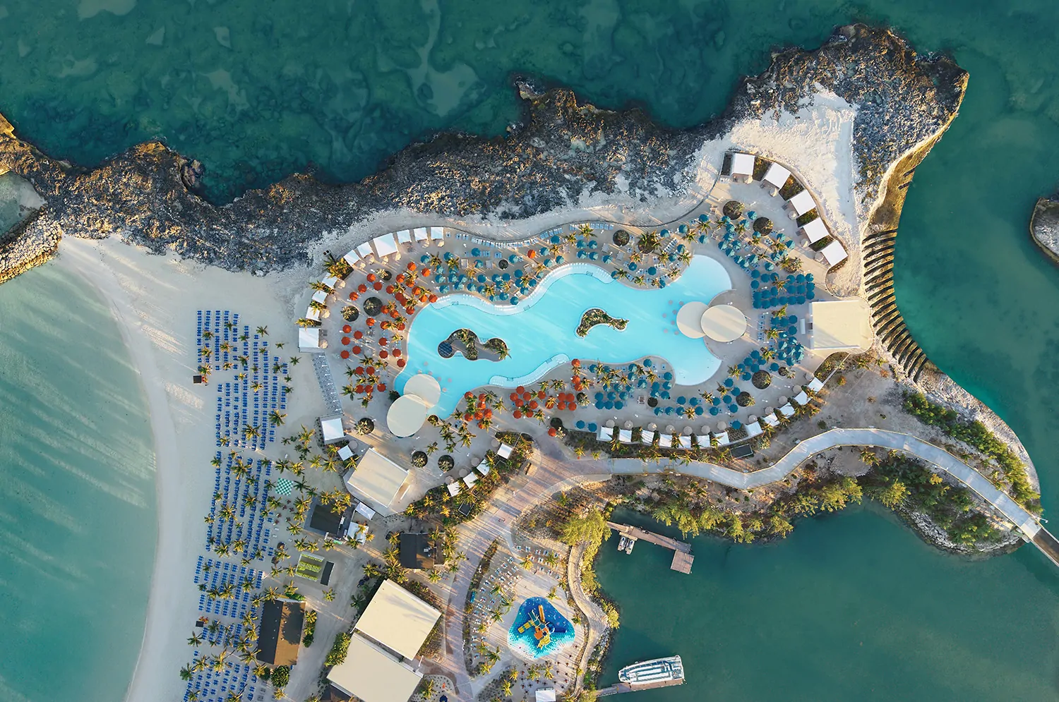 Great Stirrup Cay Pool Aerial (Bild: NCL)