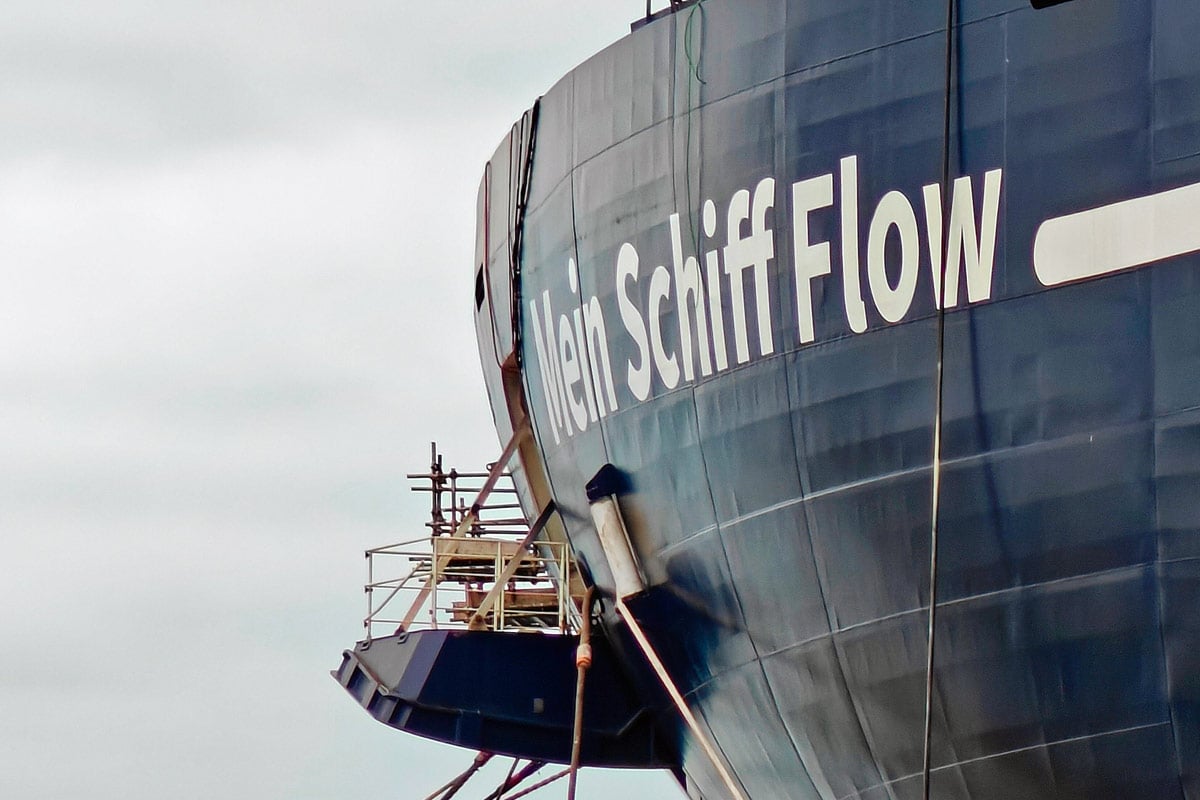 Mein Schiff Flow, Schriftzug, Archiv Werft