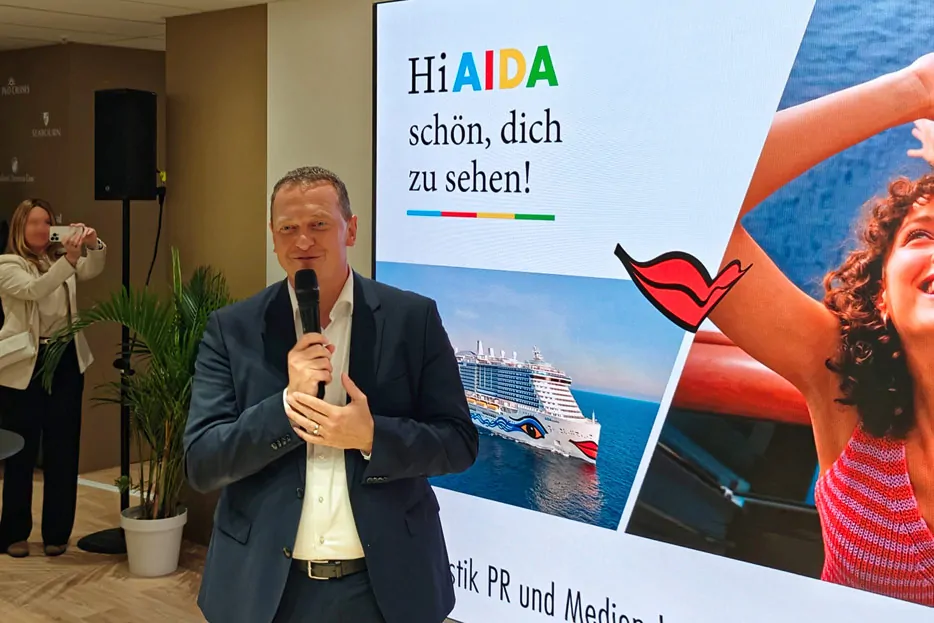 Felix Eichhorn, CEO von AIDA Cruises, Sponsor der Award-Verleihung
