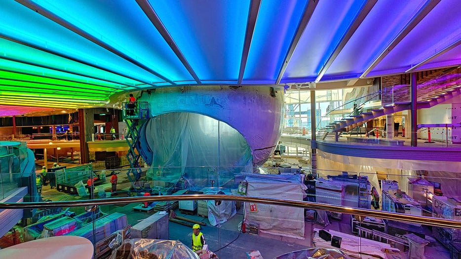 The Pearl, Royal Promenade