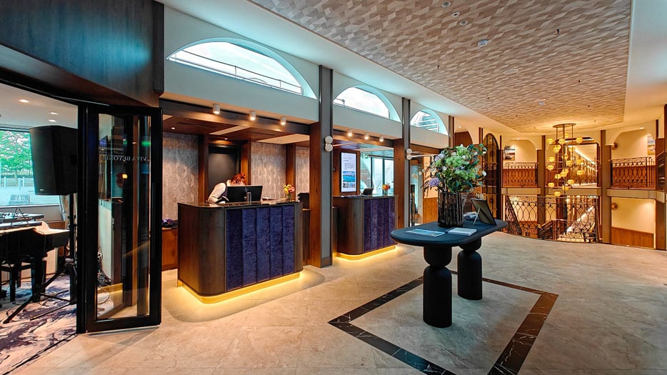 Atrium, Rezeption