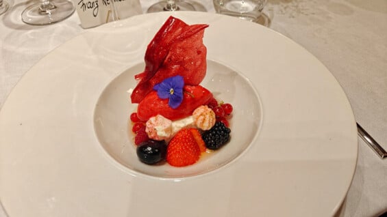 Moments, Fine Dining
