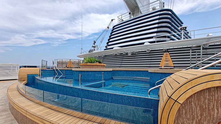 Helios Pool